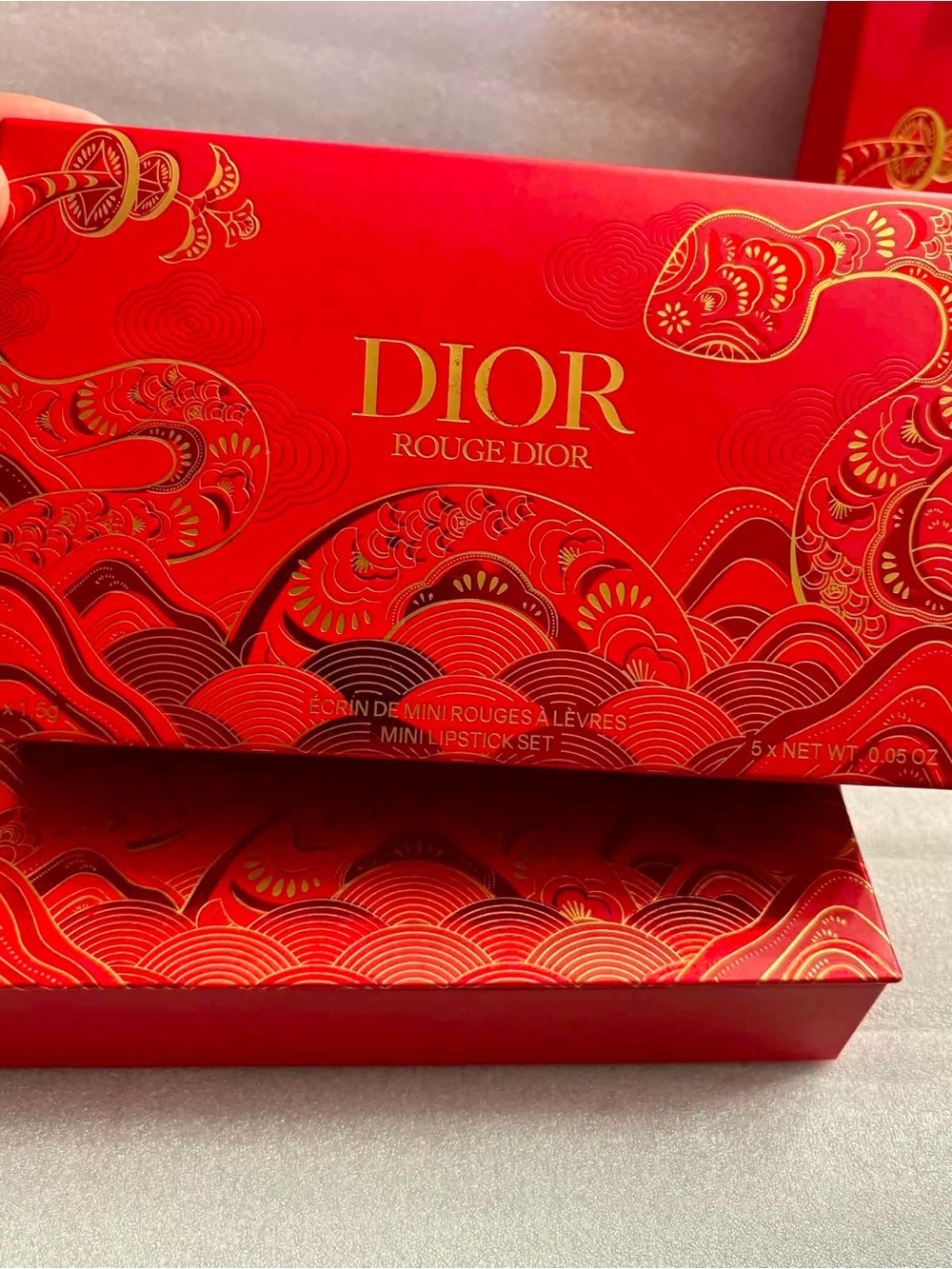 Dior Mini Lipstick Set in Vibrant Reds - Picture 5 of 7